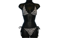 将图片加载到图库查看器，Zebra Print Bikini